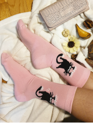 Opasna Mačka Šarene Čarape