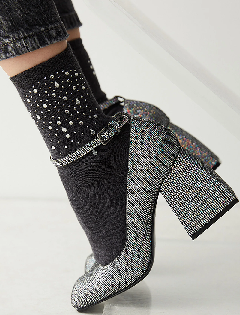 Diamond Drop Stone Sokne